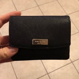 Kate Spade New York Petty Wallet - Authentic